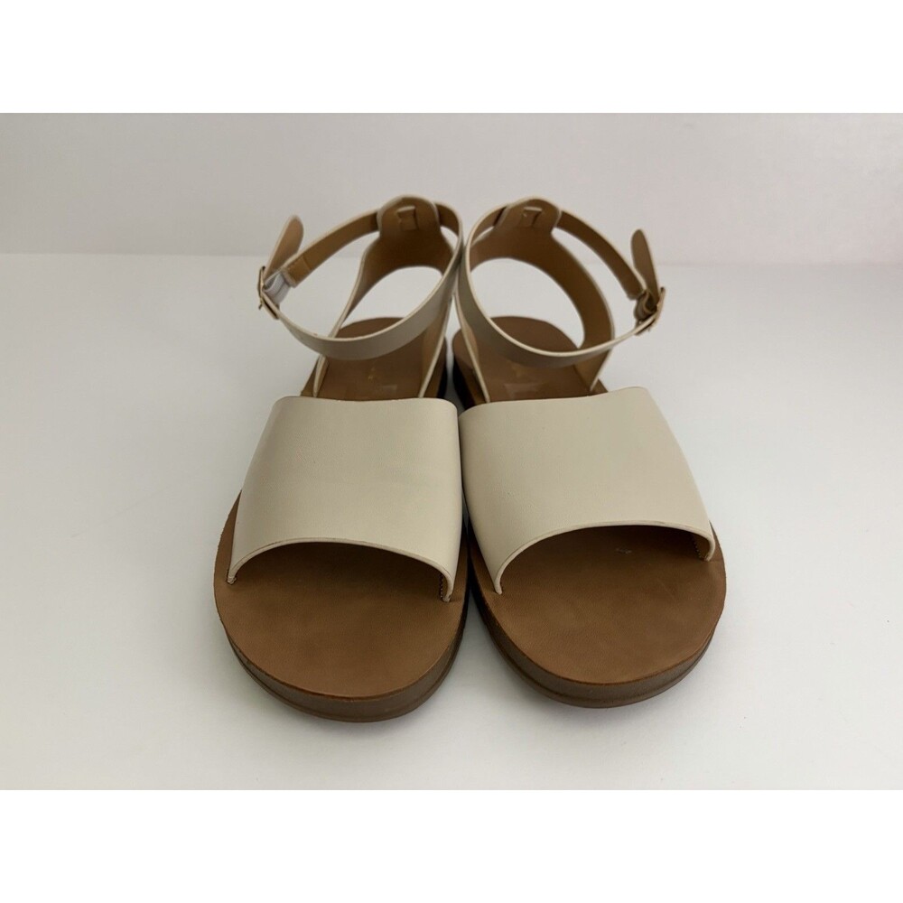 Fifth & Luxe Cream White Ankle Strap Flat Sandals - Women's Size 9